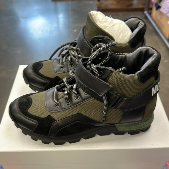 MOSCHINO - Picture 4 of 13